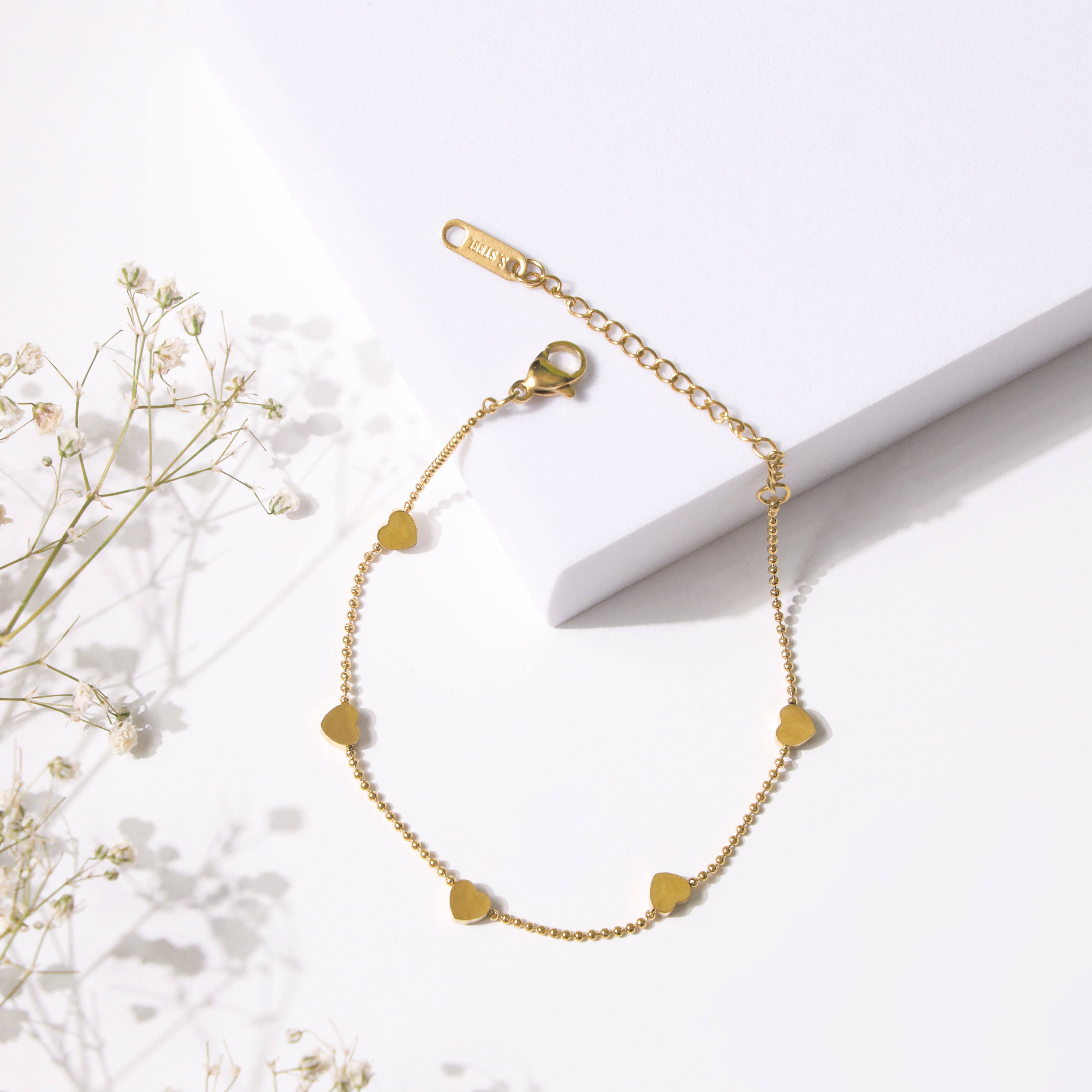 Dainty Hearts Bracelet