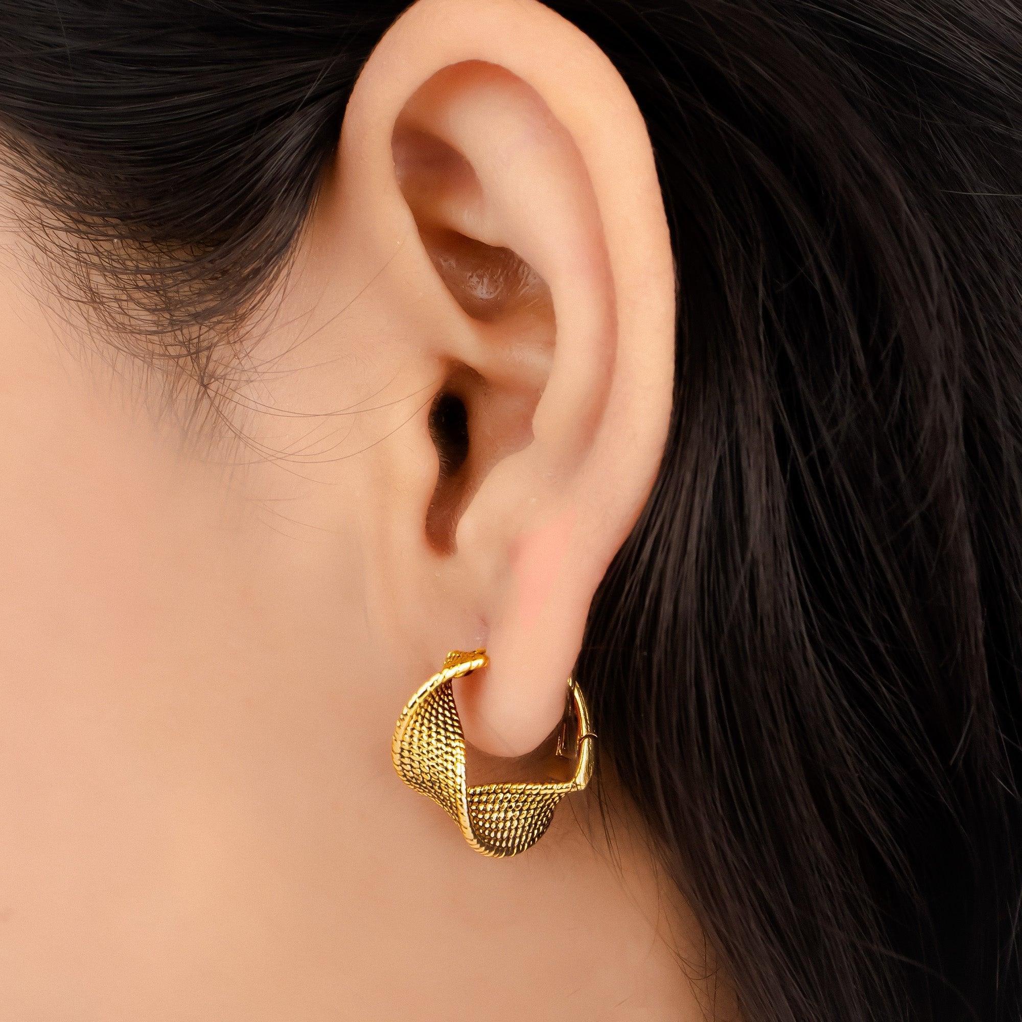 Criss-Cross Chain Hoops 18K Gold Plated