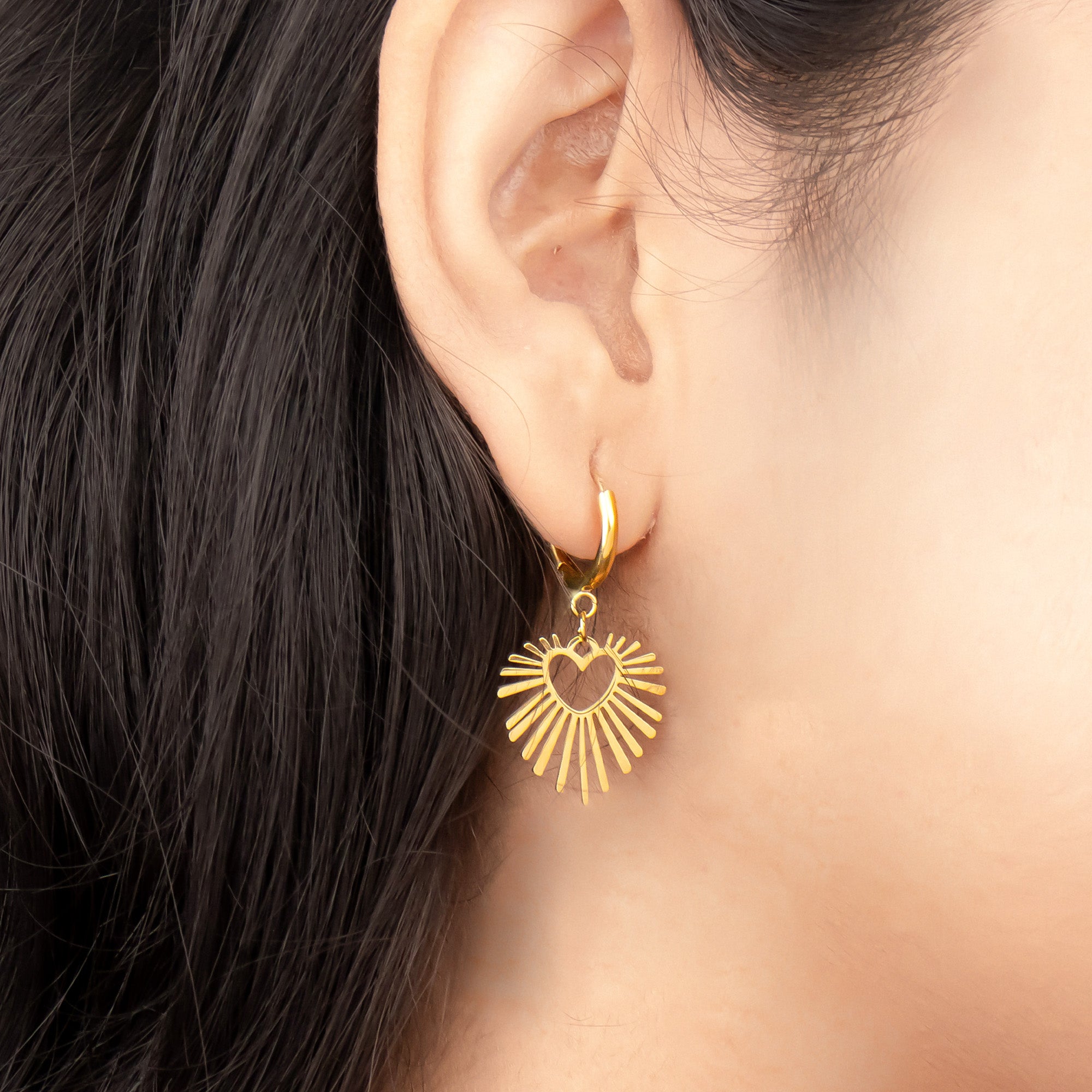 Heart Drop Earrings 18k Gold Plated