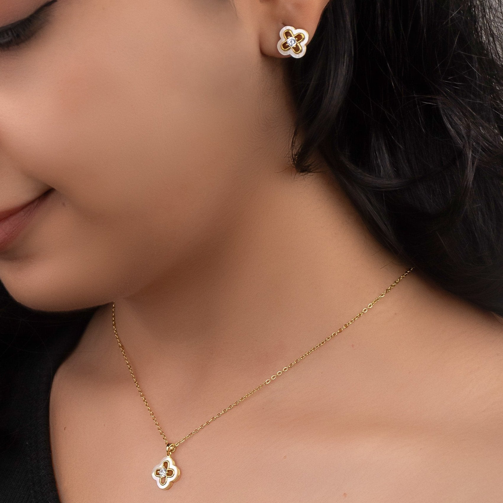 Premium MOP & Diamond Studded Clover 18K Gold Plated Jewellery Set